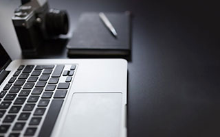 巴萨那场球，连续进攻未果之后进攻与防守重心发生变化，直到终场才看清原因